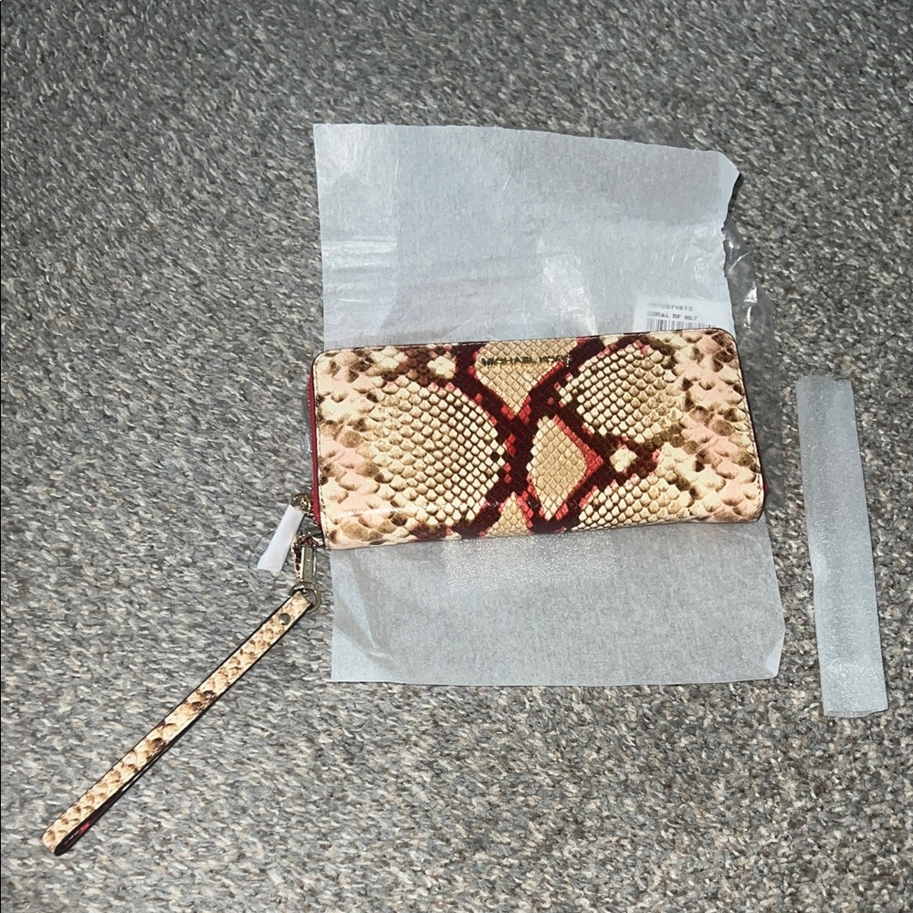 Michael Kors wallet